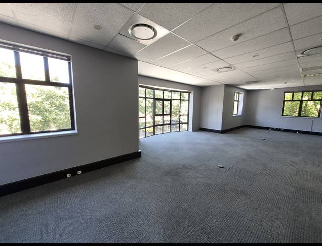 475M² OFFICE TO LET IN SANDTON CENTRAL